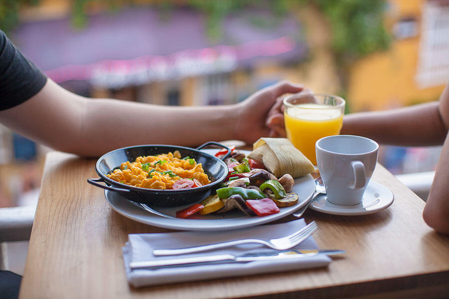 Breakfast & Brunch